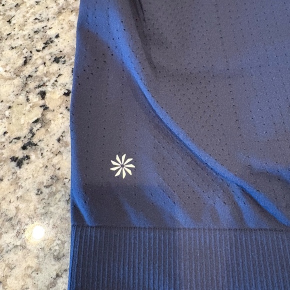 Athleta In Motion Seamless Tee Navy - Small - Picture 3 of 4